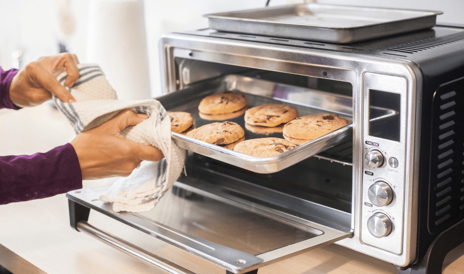 Read more about the article Top 5 Microwave Ovens of USA on 2026